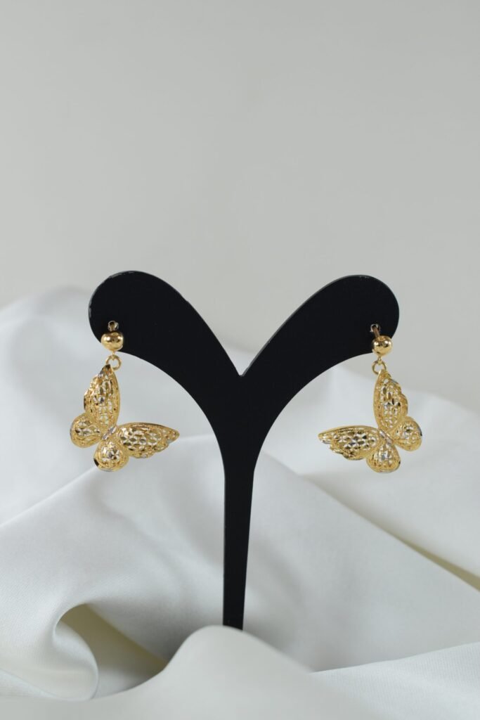 حلق فراشه 1